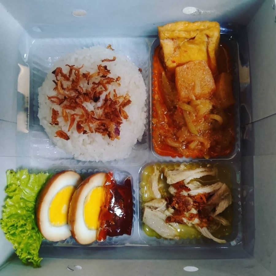 Nasi box - paket B - Nasi Ayam Semarangan