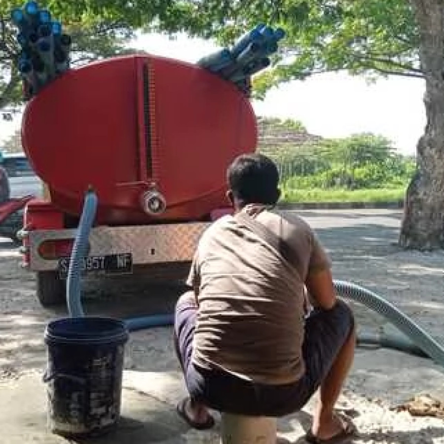 Jasa sedot Saluran Air Kotor Septictank / WC dalam kota - depan