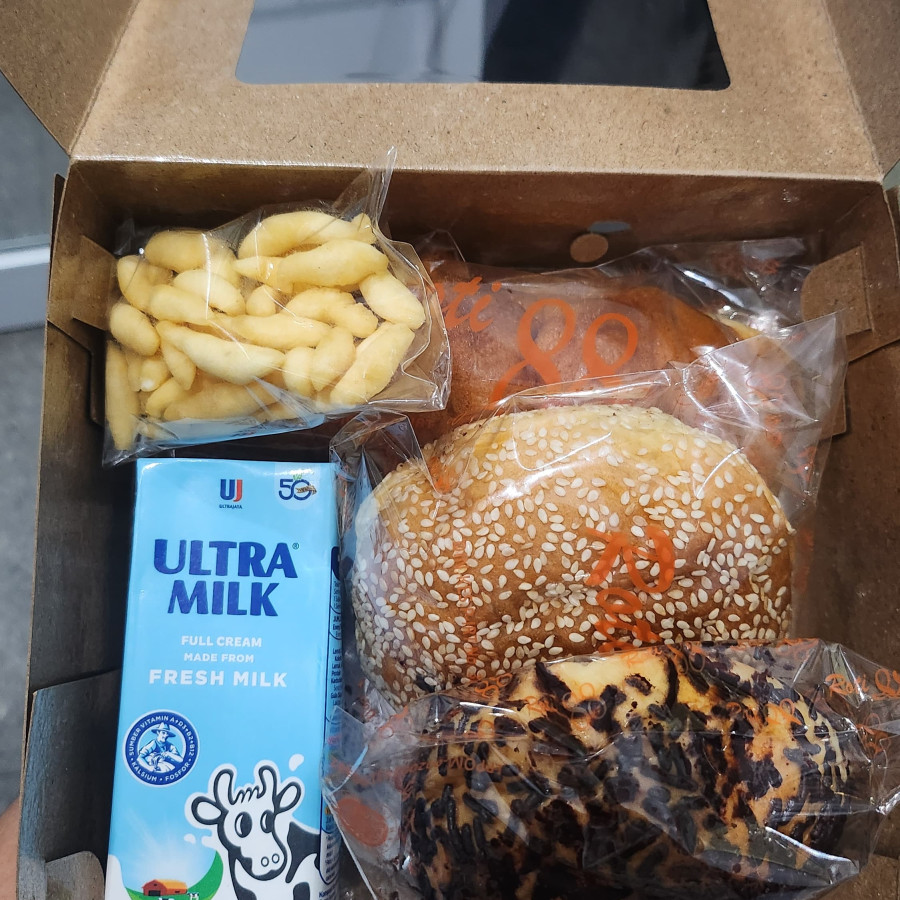 Snack Box Premium - depan