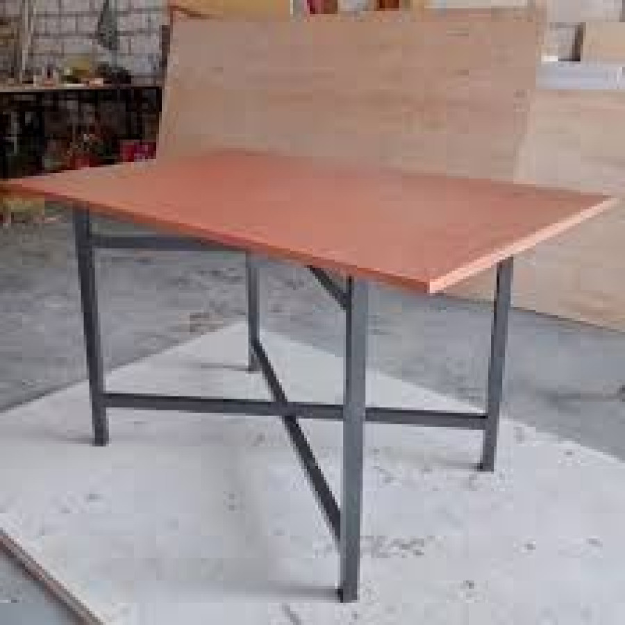 Sewa Meja Biasa