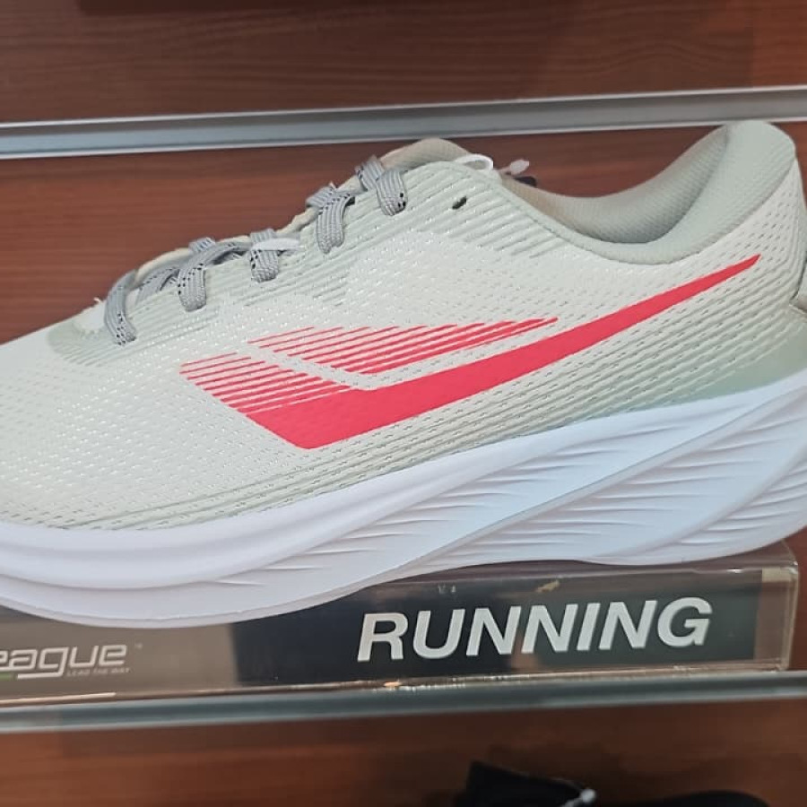 Sepatu LEAGUE : Keiken