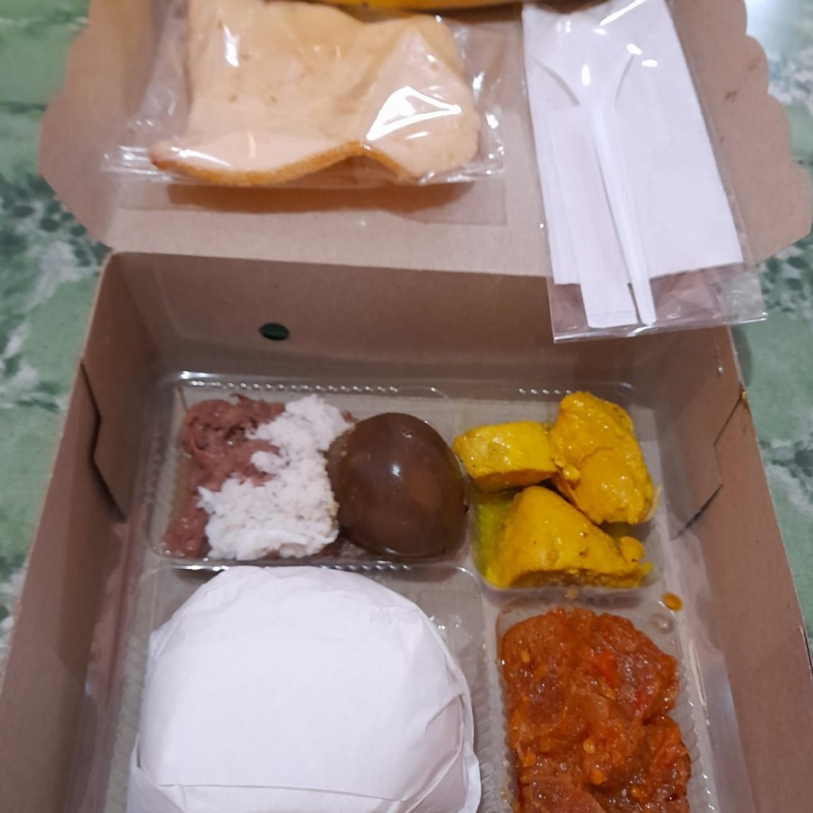 nasi gudek - samping