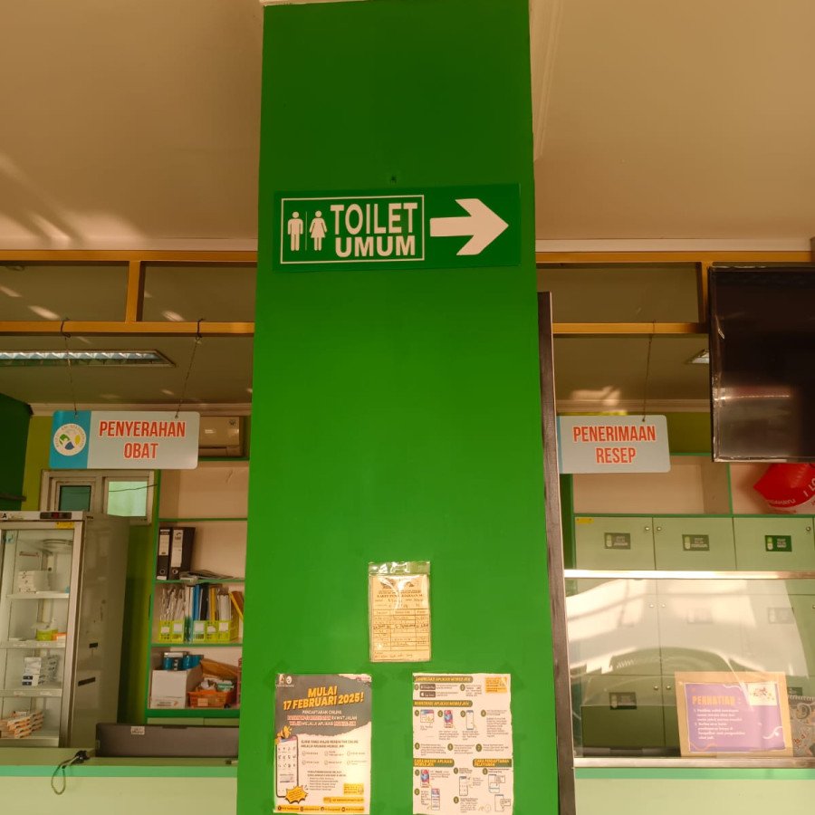 Akrilik Arah Toilet