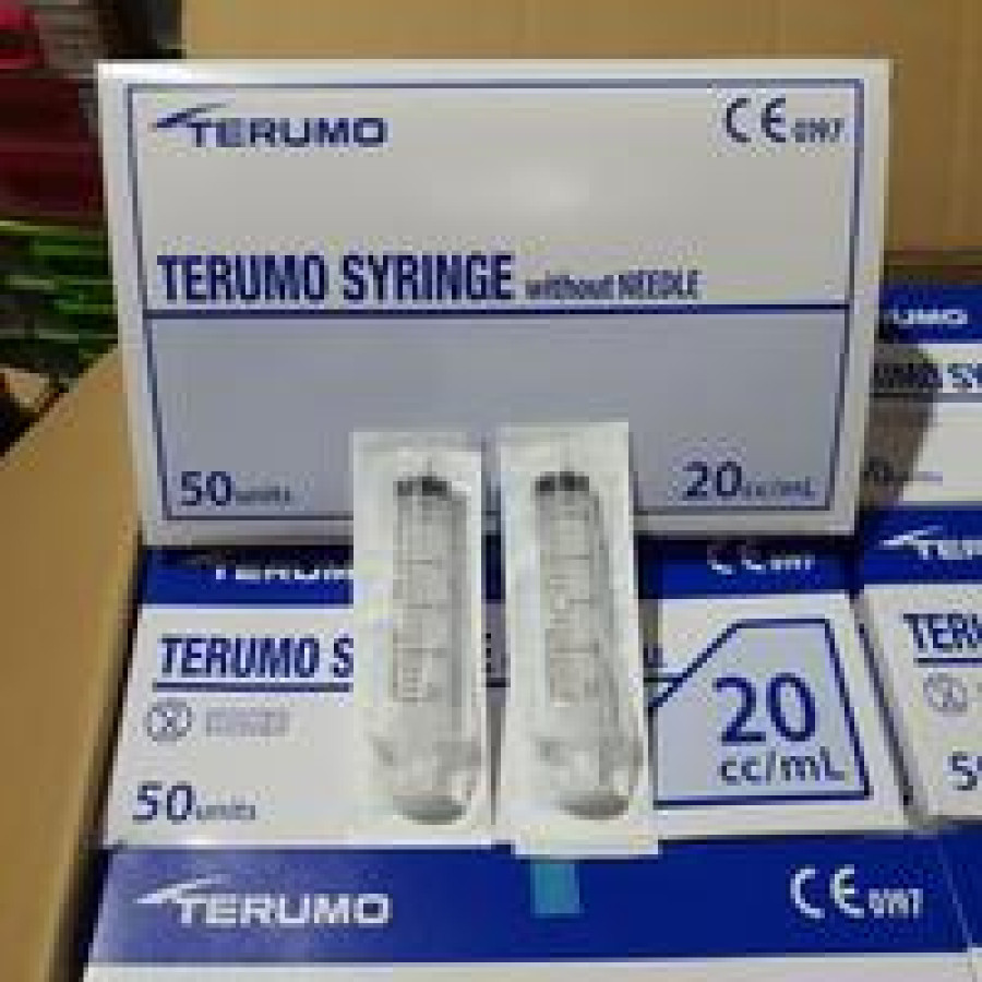 spluit disposible 20 ml terumo