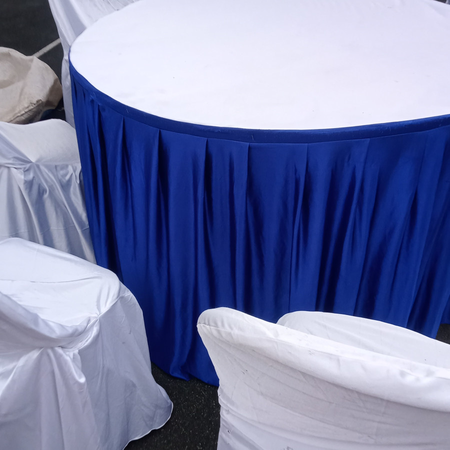 Meja bundar/Rountabel - utama