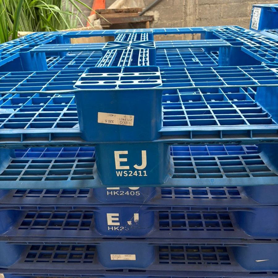 Pallet Pakan Ternak