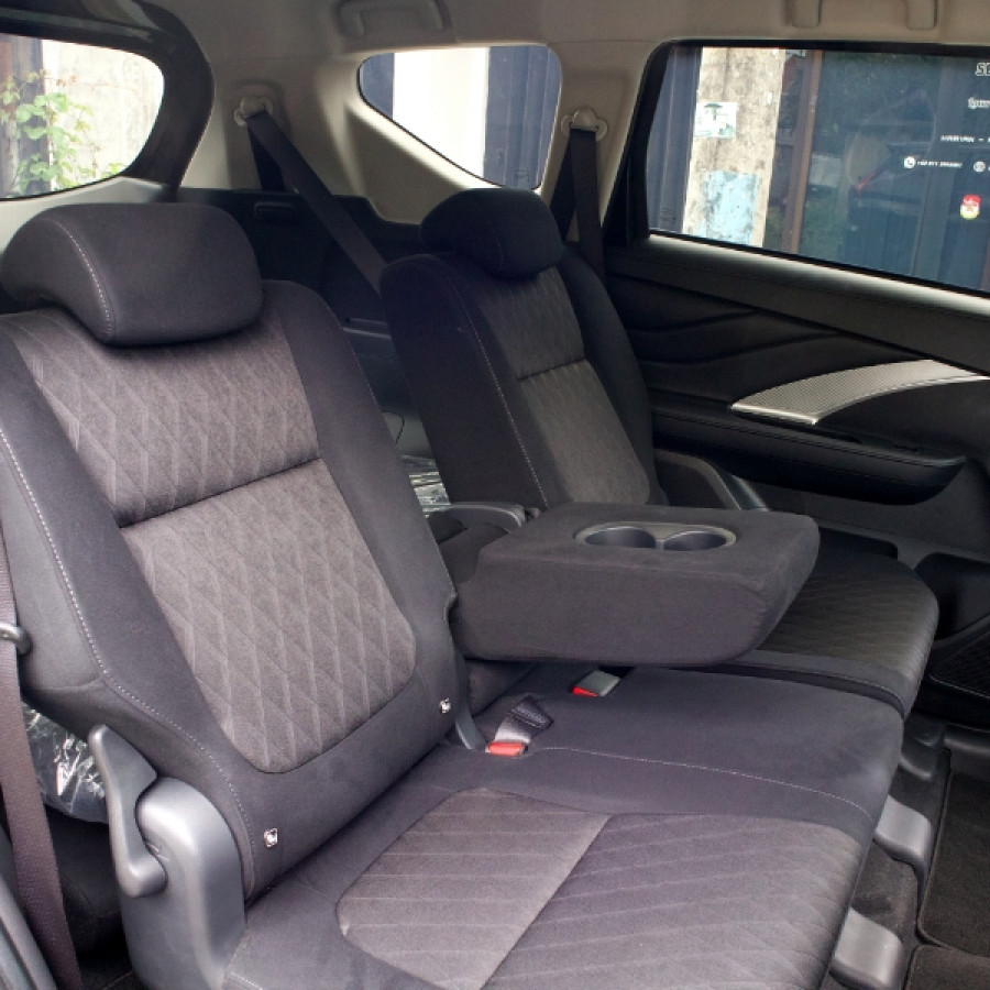Sewa Mobil Xpander di Bali - depan