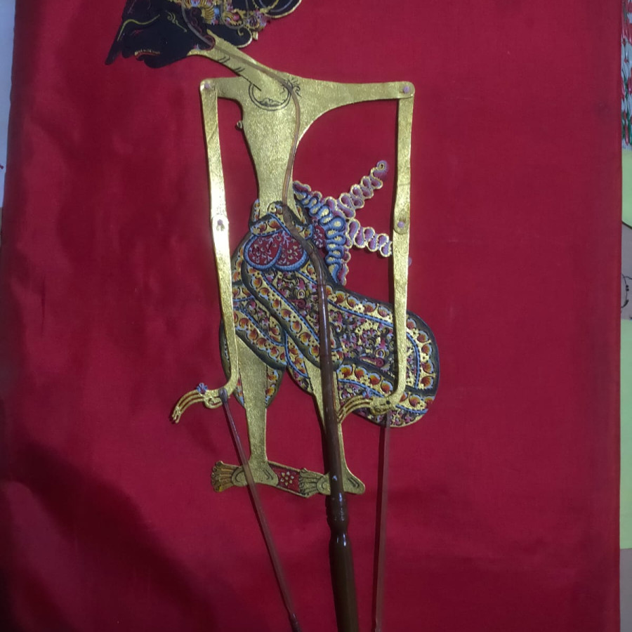 Wayang Kulit Tokoh Puntadewa - depan