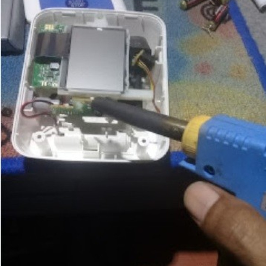 Pemeliharaan Ringan Tensimeter Digital - utama