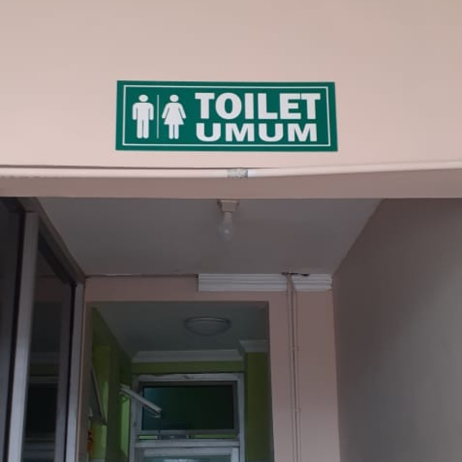 Akrilik Toilet - depan