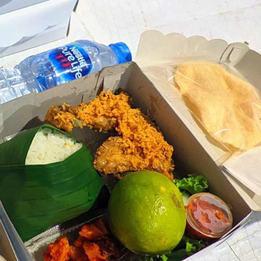 Nasi Bok komplit - depan