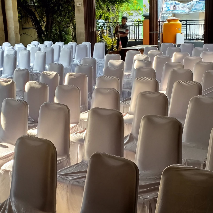 Kursi Banquet + Cover VIP