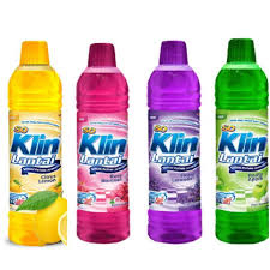Pembersih Lantai SoKlin 900 ML